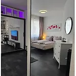 Modern For Business & - Apolonialiving *