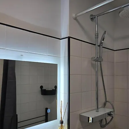 Modernes Und Gemütliches In Karlsruhes Zentrum - Apolonialiving Apartamento Karlsruhe