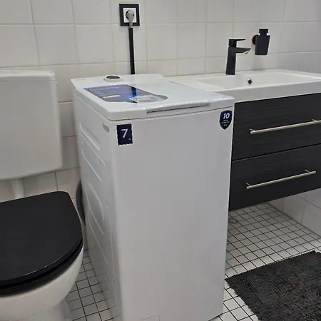 Modernes Und Gemuetliches In Karlsruhes Zentrum - Apolonialiving