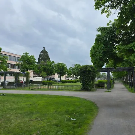 Modernes Und Gemuetliches In Karlsruhes Zentrum - Apolonialiving * Karlsruhe