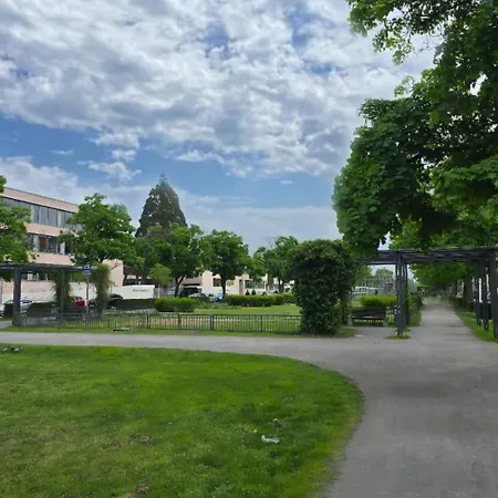 Apartment Modernes Und Gemuetliches In Karlsruhes Zentrum - Apolonialiving Karlsruhe